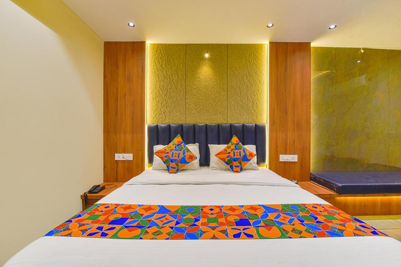 Fabhotel Udhna Inn, Near Udhna Junction Surat Luaran gambar